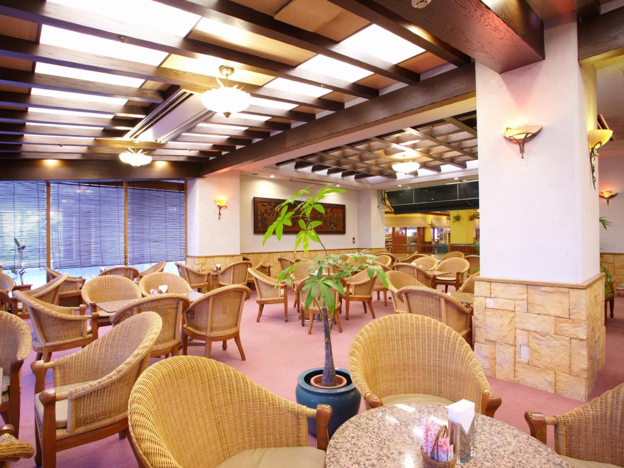 Pacific Hotel Okinawa Naha Exterior foto